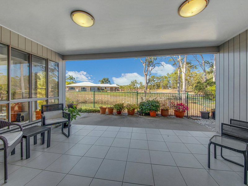 Photo - 2/67 Bauhinia Street, Boyne Island QLD 4680 - Image 4