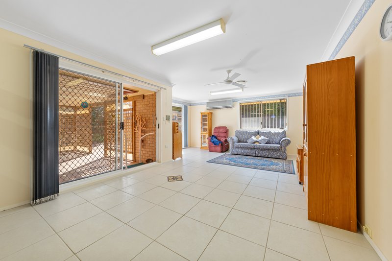Photo - 267 Buff Point Avenue, Buff Point NSW 2262 - Image 4