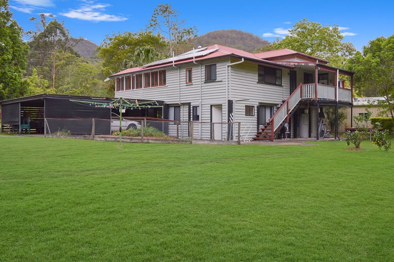 2673 Old Gympie Road, Beerwah QLD 4519