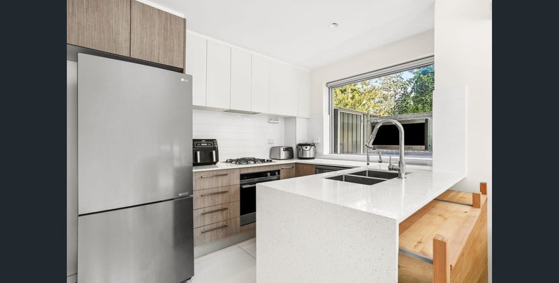 Photo - 2/67C Second Avenue, Campsie NSW 2194 - Image 2