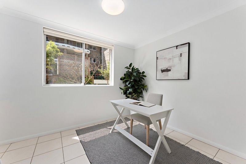 Photo - 26/8-14 Bowen Street, Chatswood NSW 2067 - Image 6