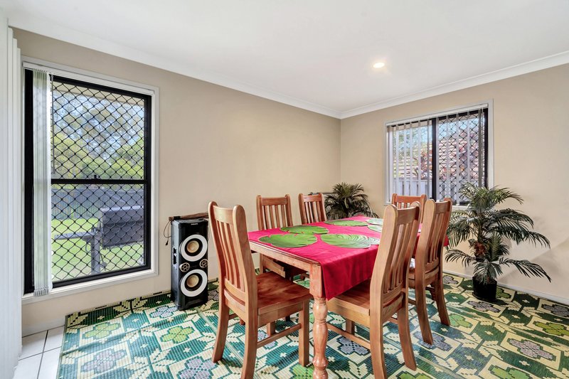 Photo - 268 Alawoona Street, Redbank Plains QLD 4301 - Image 10