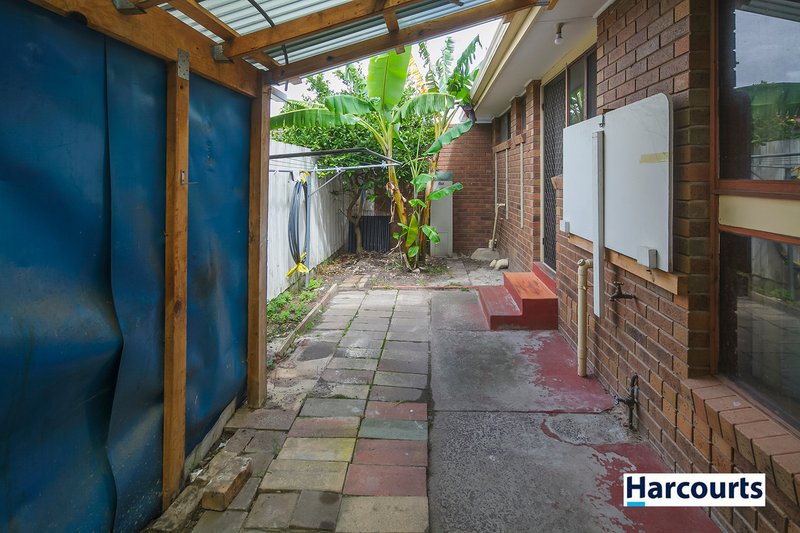 Photo - 2/68 Ann Street, Dandenong VIC 3175 - Image 8