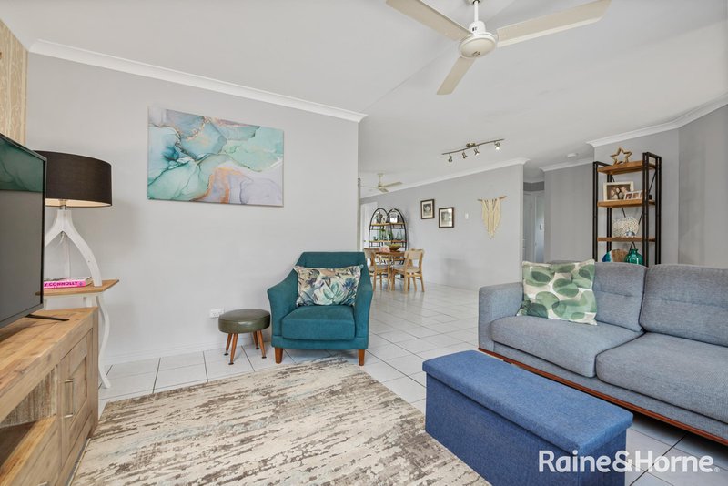 Photo - 268 Auckland Street, South Gladstone QLD 4680 - Image 5