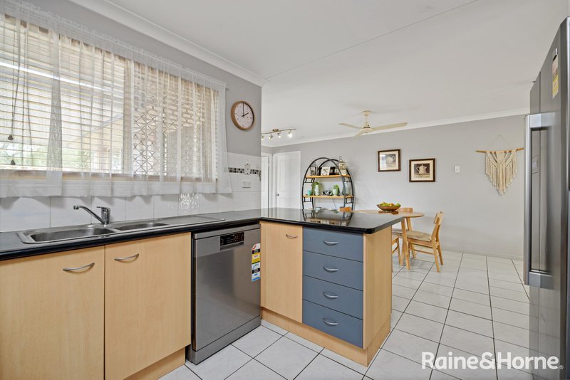 Photo - 268 Auckland Street, South Gladstone QLD 4680 - Image 8