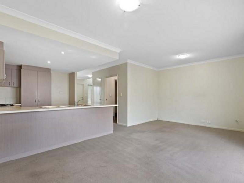 Photo - 2/68 Fisher Street, Belmont WA 6104 - Image 5