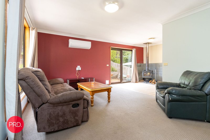 Photo - 268 Foxlow Street, Captains Flat NSW 2623 - Image 7