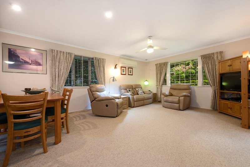 Photo - 268 Marshall Road, Tarragindi QLD 4121 - Image 2