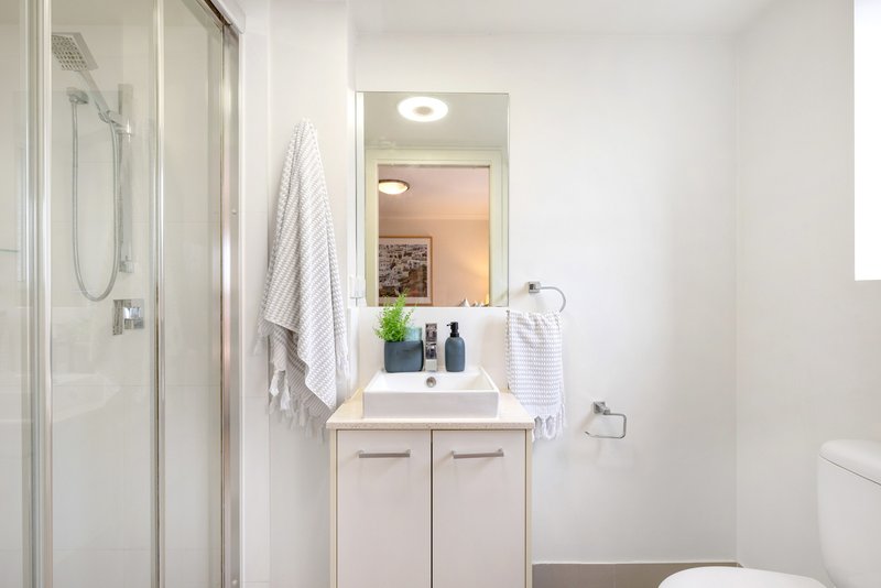 Photo - 2/68 Monmouth Street, Morningside QLD 4170 - Image 15