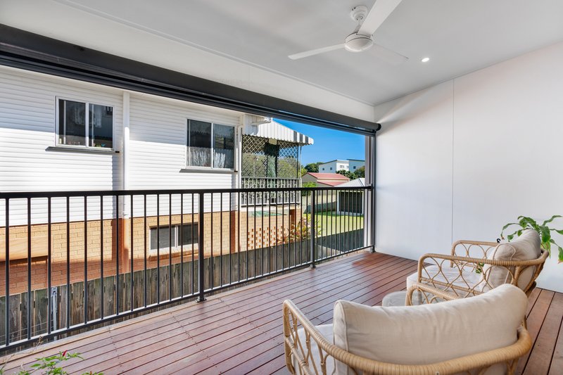 Photo - 2/68 Noble Street, Clayfield QLD 4011 - Image 4