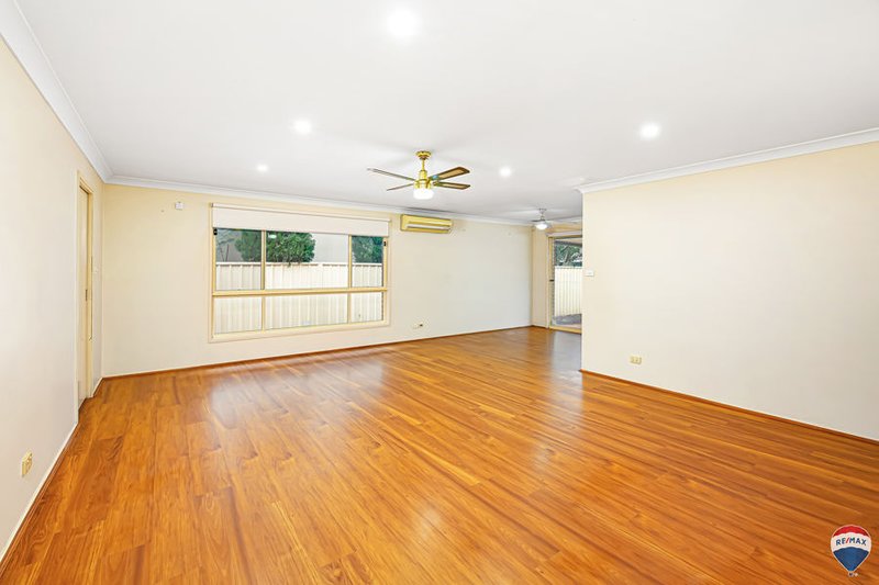 Photo - 2/68 Woodriff Street, Penrith NSW 2750 - Image 3