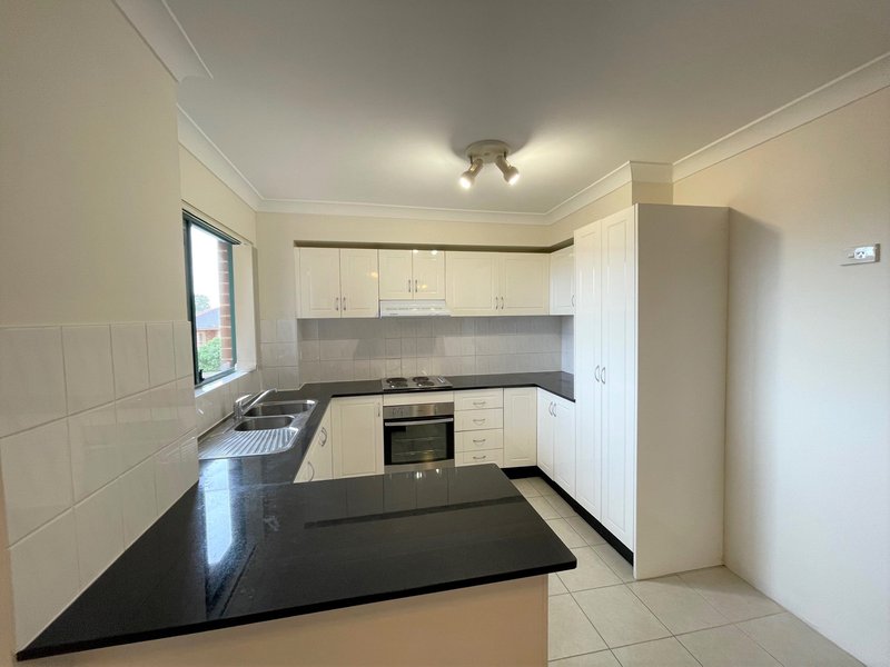 Photo - 26/9-13 West Street, Hurstville NSW 2220 - Image 3