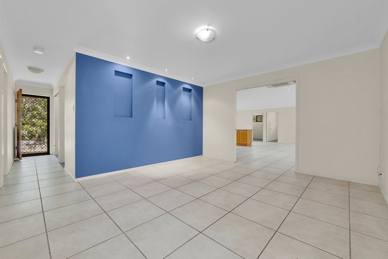 Photo - 2/69-75 Duncan Road, Sheldon QLD 4157 - Image 11