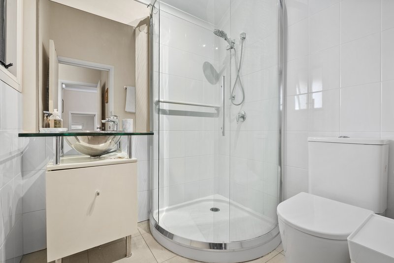 Photo - 2/69 Ascog Terrace, Toowong QLD 4066 - Image 3