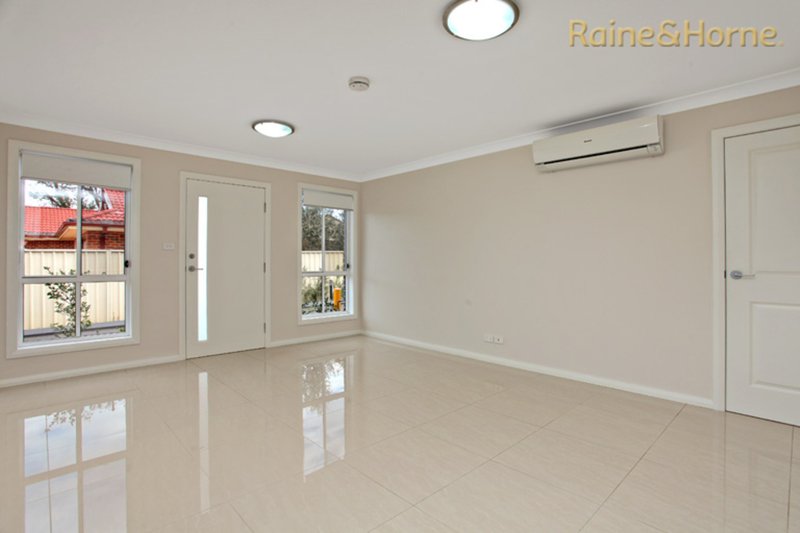 Photo - 2/69 Australia Street, St Marys NSW 2760 - Image 2