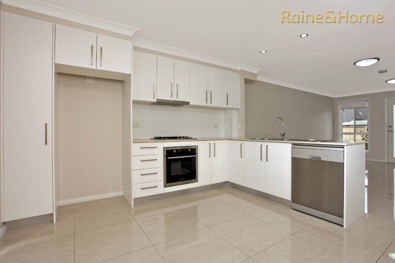 Photo - 2/69 Australia Street, St Marys NSW 2760 - Image 3