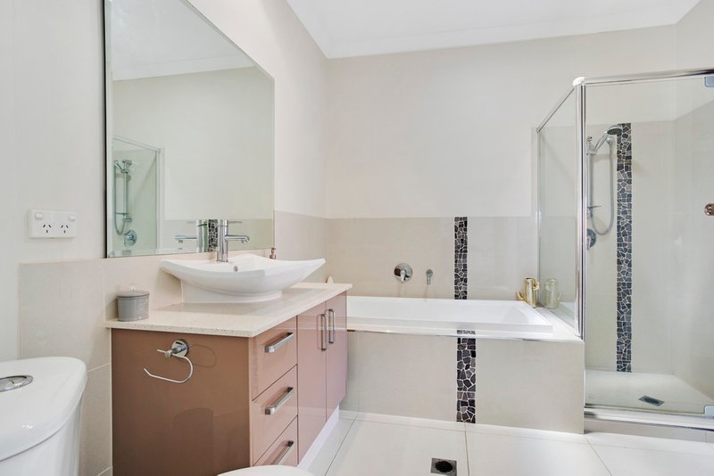 Photo - 2/69 Bayswater Avenue, Varsity Lakes QLD 4227 - Image 11