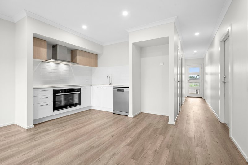 Photo - 269 Homestead Drive, Lara VIC 3212 - Image 5