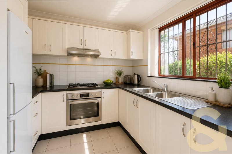 Photo - 2/69 New Orleans Crescent, Maroubra NSW 2035 - Image 2