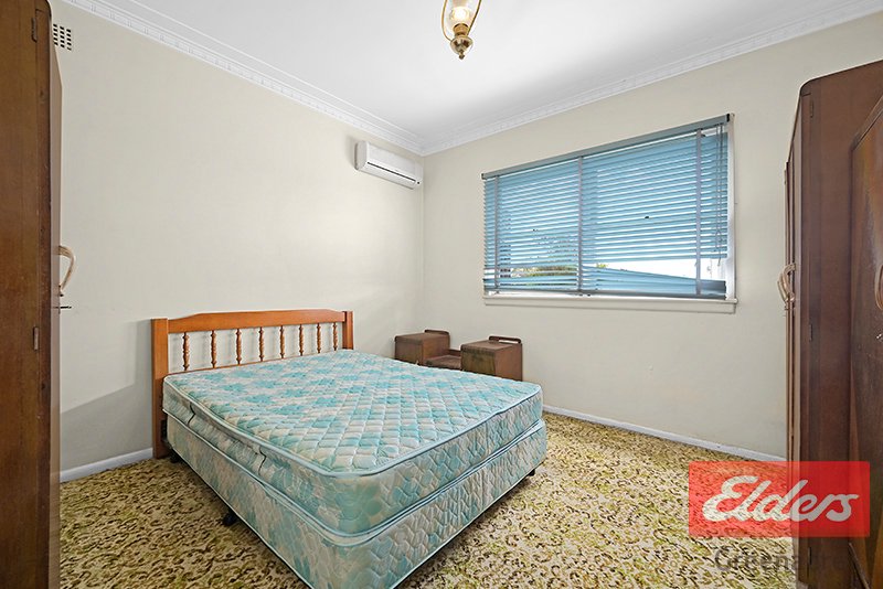 Photo - 269 Noble Avenue, Greenacre NSW 2190 - Image 5