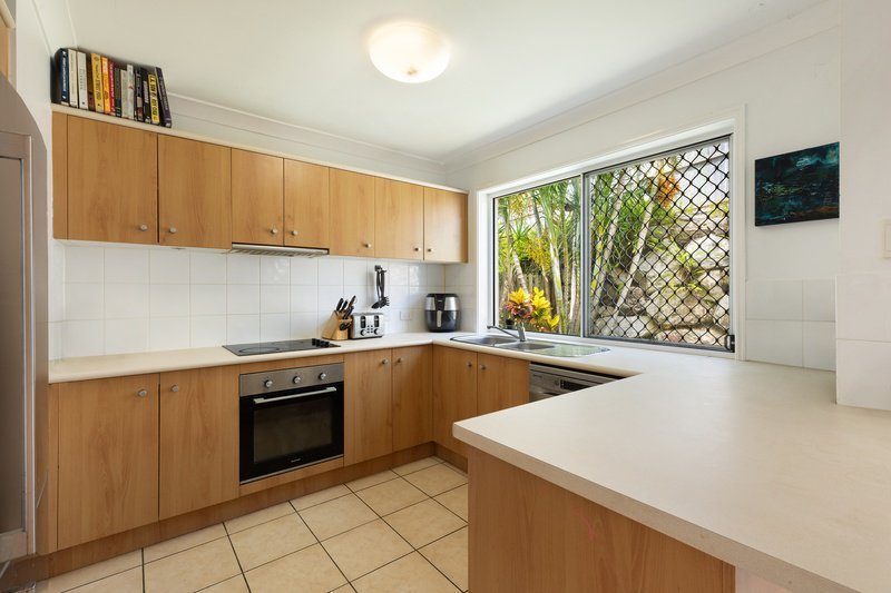 Photo - 26/9 Rata Place, Nerang QLD 4211 - Image 2