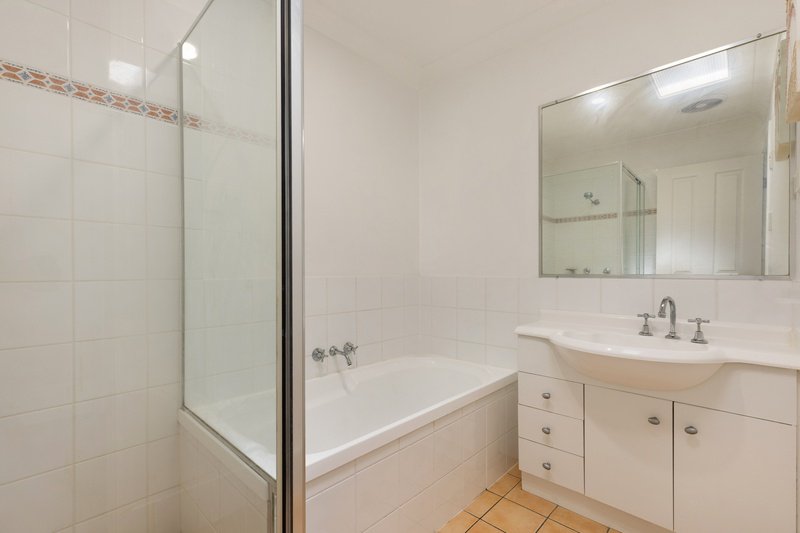 Photo - 26/9 Rata Place, Nerang QLD 4211 - Image 12