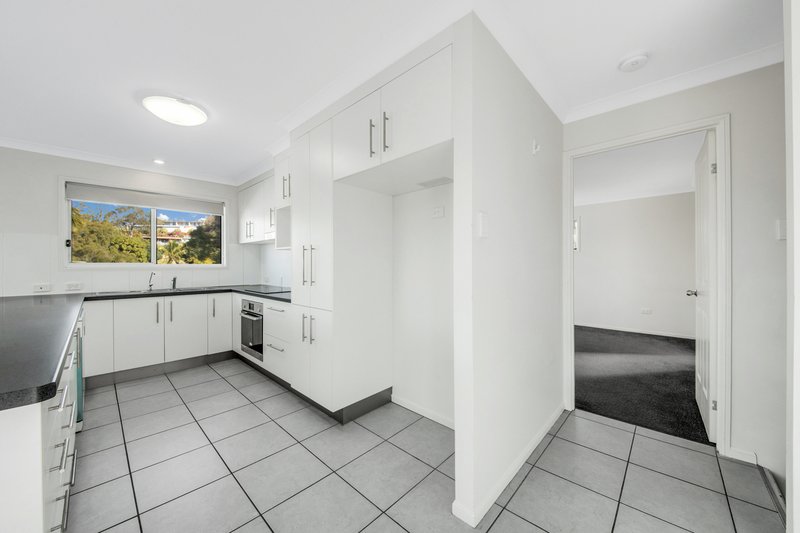 Photo - 269c Auckland Street, South Gladstone QLD 4680 - Image 6