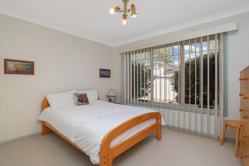 Photo - 2/6A Ballandella Road, Toongabbie NSW 2146 - Image 6