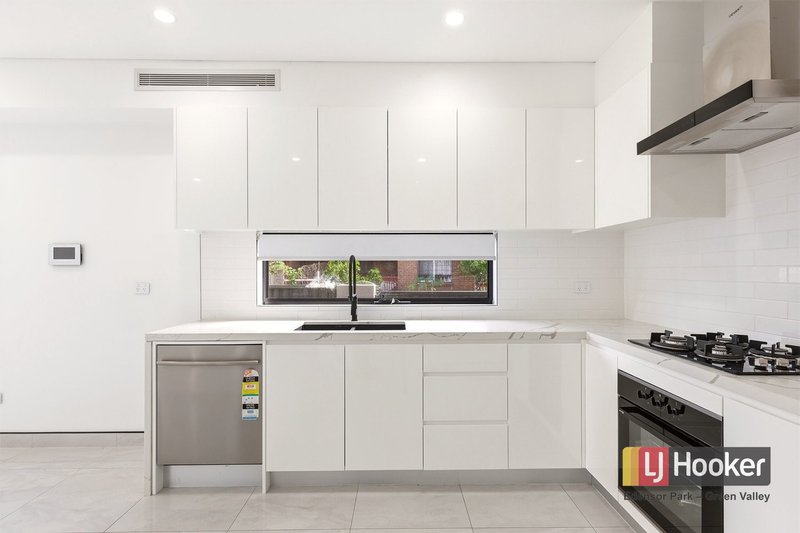 Photo - 26a Mittiamo Street, Canley Heights NSW 2166 - Image 3