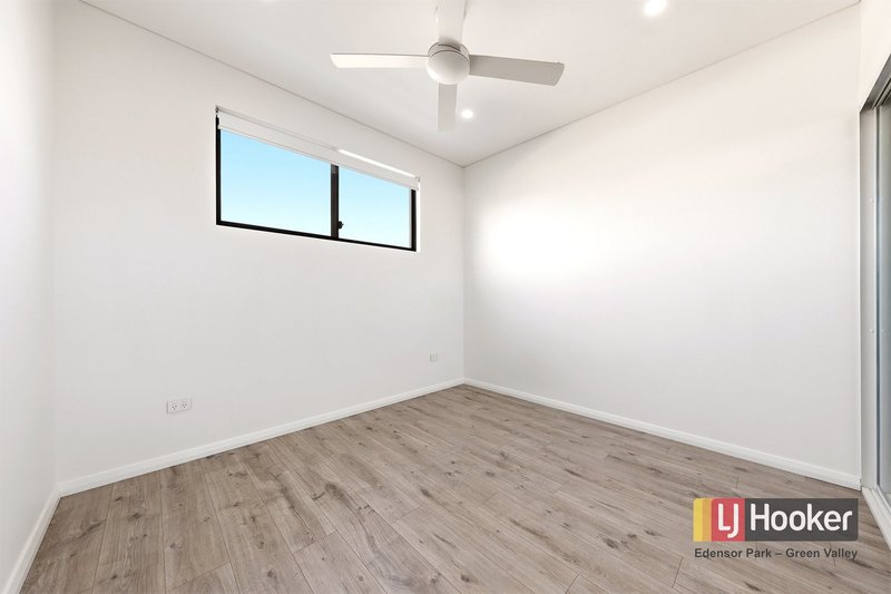 Photo - 26a Mittiamo Street, Canley Heights NSW 2166 - Image 8