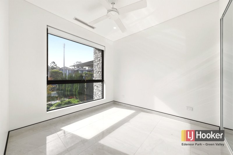 Photo - 26a Mittiamo Street, Canley Heights NSW 2166 - Image 10