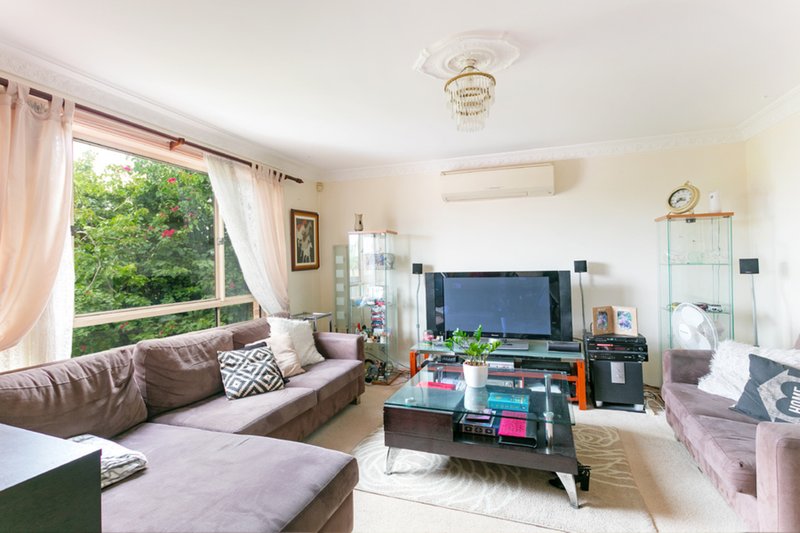 Photo - 26a Old Pittwater Road, Brookvale NSW 2100 - Image 3