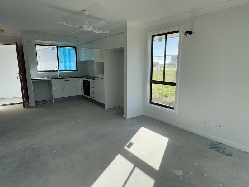 Photo - 26A Song Trail, Coffs Harbour NSW 2450 - Image 4