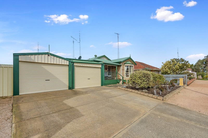 Photo - 26A Waring Street, Kadina SA 5554 - Image 2