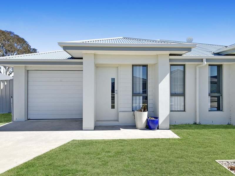 26b Aston Martin Drive, Goulburn NSW 2580