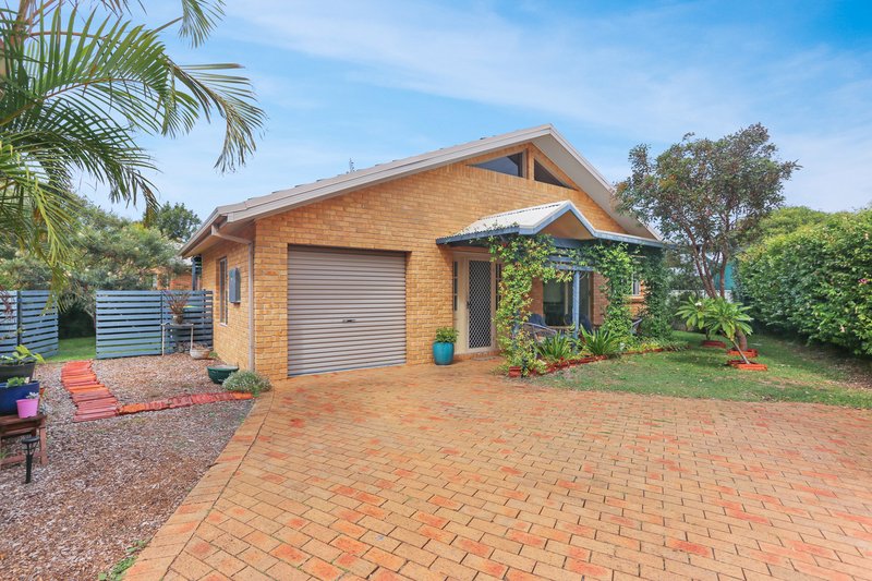 Photo - 26B Budgeree Street, Tea Gardens NSW 2324 - Image 2