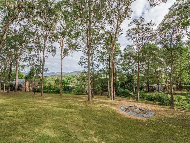 Photo - 26B Constellation Crescent, Mudgeeraba QLD 4213 - Image 9