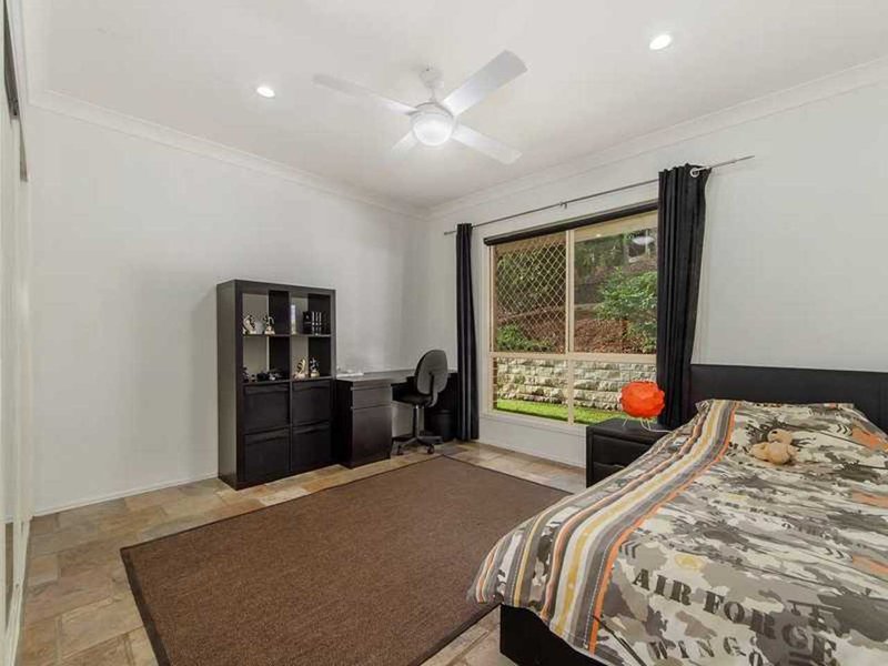 Photo - 26B Constellation Crescent, Mudgeeraba QLD 4213 - Image 18