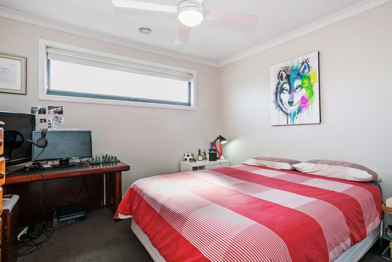 Photo - 26B Glasgow Avenue, Reservoir VIC 3073 - Image 9