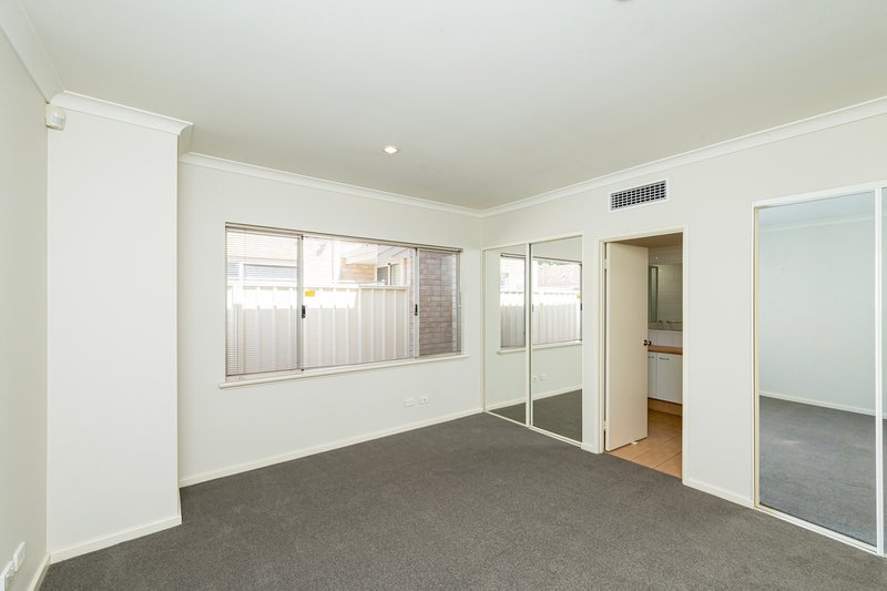 Photo - 26B Hindmarsh Avenue, Yokine WA 6060 - Image 13