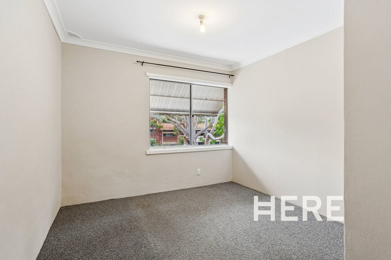 Photo - 26B Wardlow Way, Balga WA 6061 - Image 10