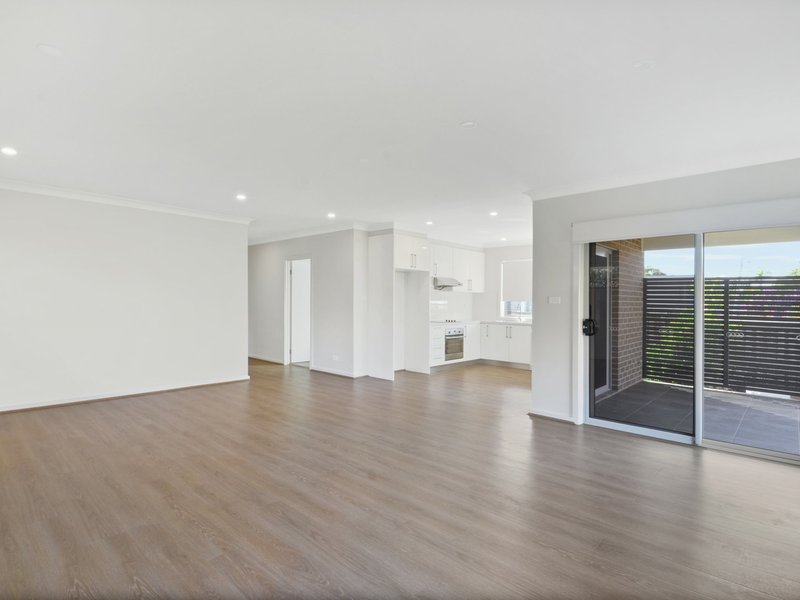 Photo - 26b Warwick Street, North Ryde NSW 2113 - Image 2