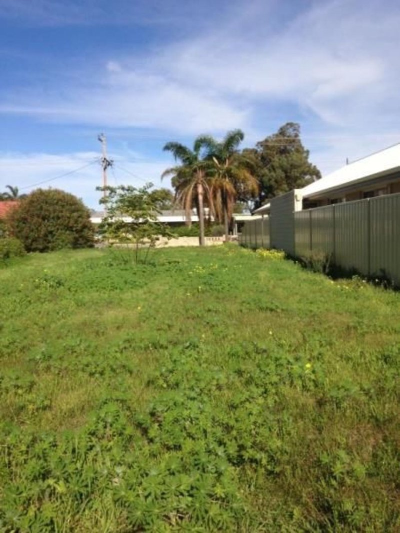 Photo - 26B Wyeree Road, Mandurah WA 6210 - Image 7