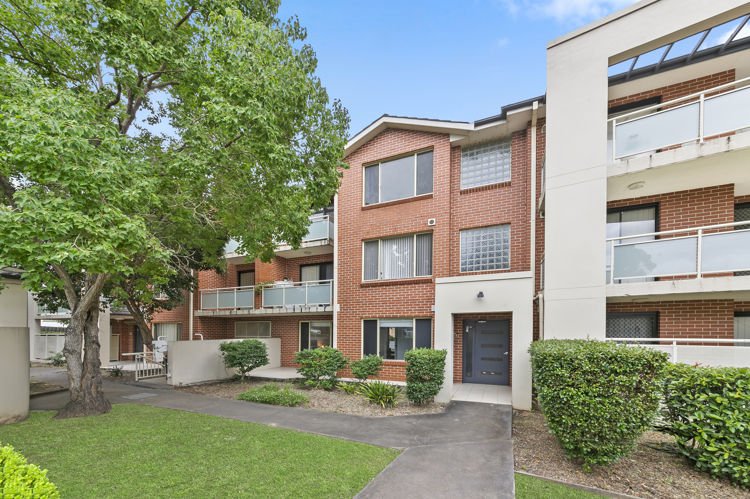 2/7-11 Paton Street, Merrylands NSW 2160