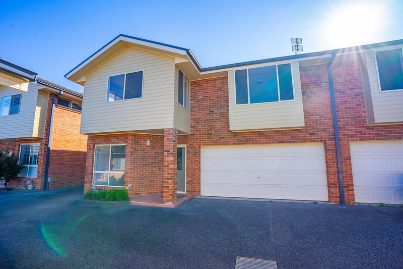 2/7-11 Powell Street, Adamstown NSW 2289