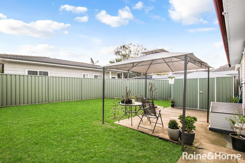 Photo - 27 & 27A Melbourne Street, Oxley Park NSW 2760 - Image 12