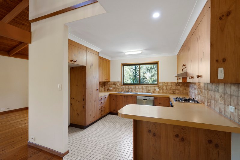 Photo - 27-31 Fiona Street, Bellbird Park QLD 4300 - Image 4