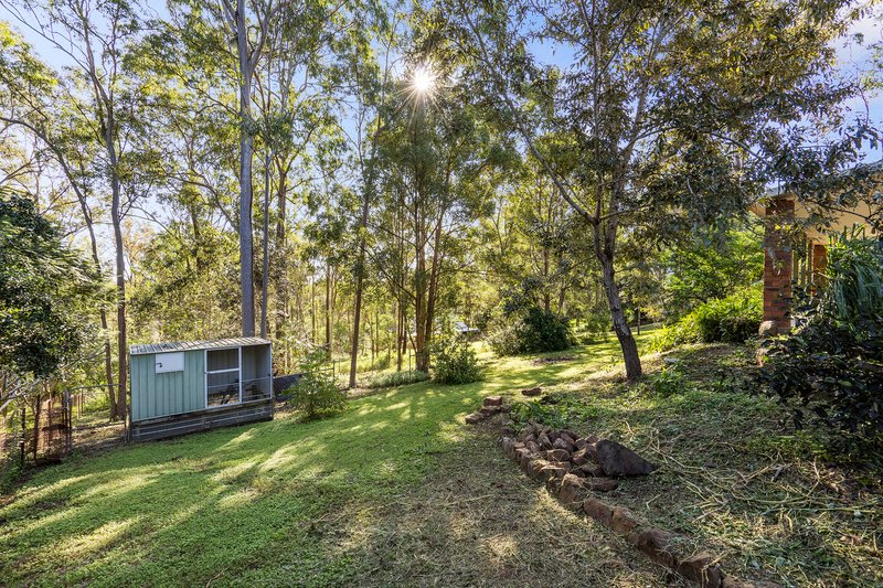 Photo - 27-31 Fiona Street, Bellbird Park QLD 4300 - Image 17