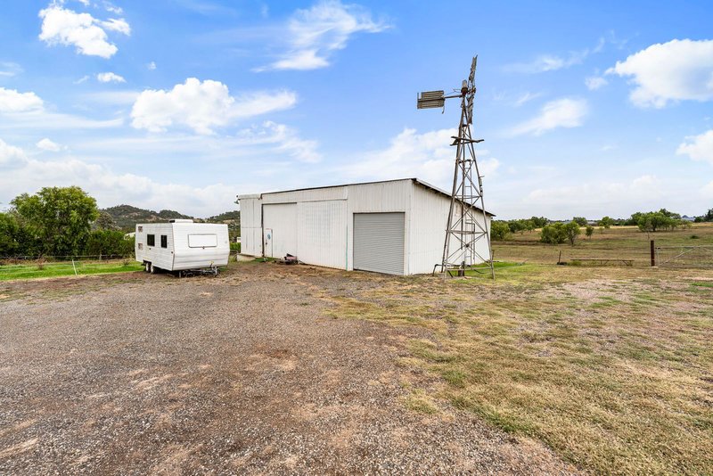 Photo - 27-33 Euston Road, Glenvale QLD 4350 - Image 8