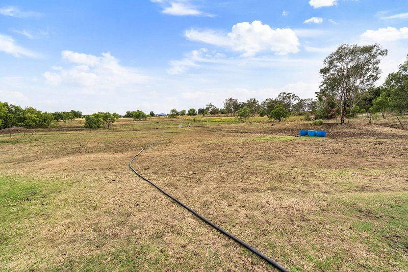 Photo - 27-33 Euston Road, Glenvale QLD 4350 - Image 10